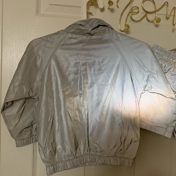 Reflective two piece set - Picture 5 of 7